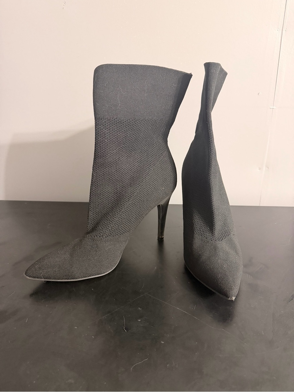 Source Unknown Black Stretch-Knit Pointed Toe Stiletto Booties